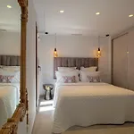 Сasa de vacaciones Old Town : Luxury Townhouse *