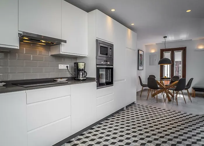 別荘 Old Town : Luxury Townhouse マルベーリャ