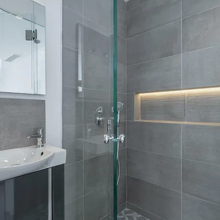 Old Town : Luxury Townhouse *